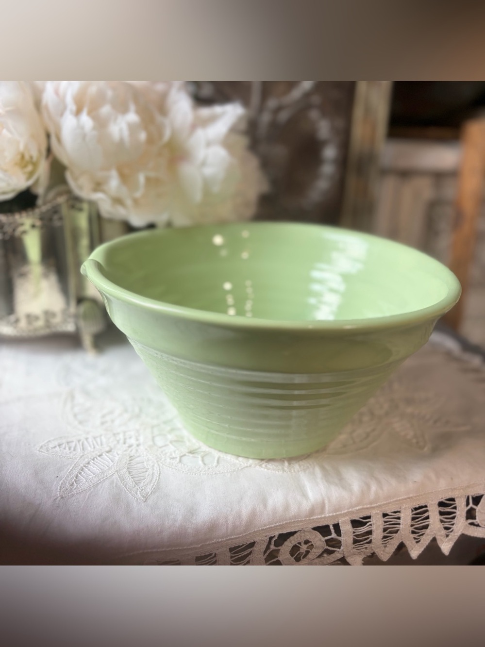 Vintage style mint green ceramic bowl pour spout
